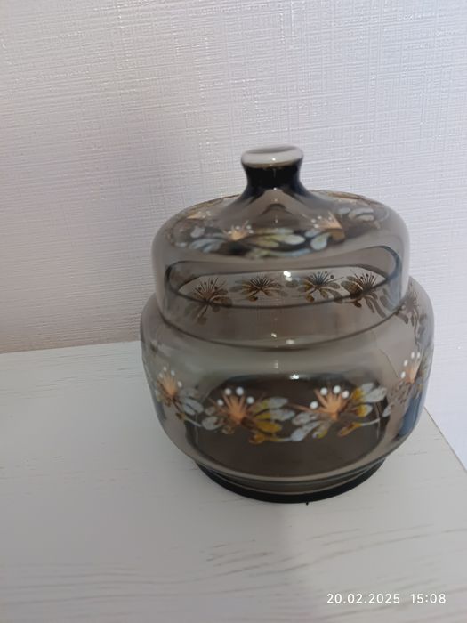 Бонбониери и ваза