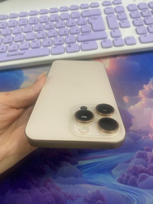 Iphone 16 pro max 1 TB desert
