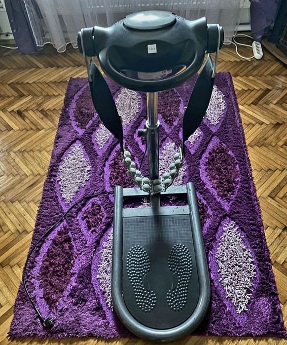 Aparat de masaj în stare bună