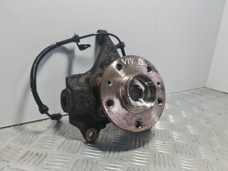 Fuzeta cu rulment si senzor ABS dreapta fata Opel Vivaro B 1.6 cdti