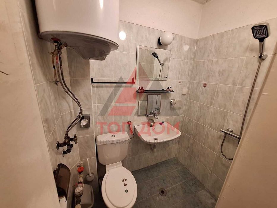 Дава се под наем Тристаен апартамент в Варна, Център - 70 кв.м за 484.5 € - Снимка #6