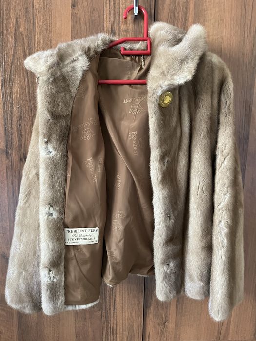 Продам норковую шубку