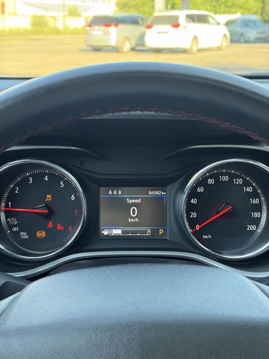 Продам Chevrolet Tracker 2021 года выпуска
