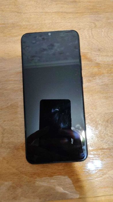Продам Samsung A03 4 гб/64 гб.