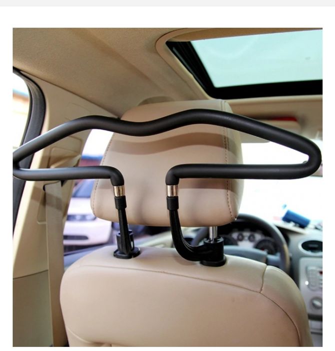 Закачалка за кола, закачалка за дрехи