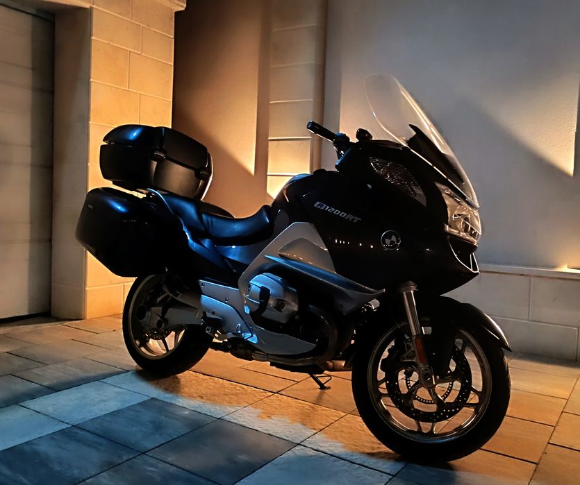 Vând BMW R1200RT, an 2011