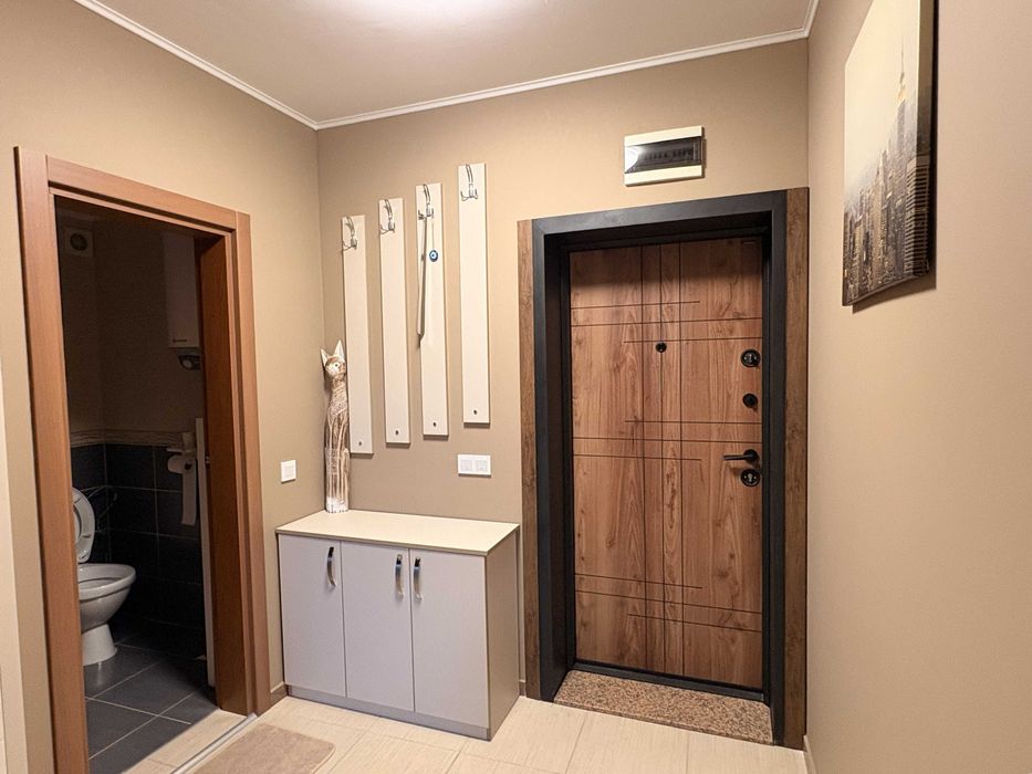 Дава се под наем Двустаен апартамент в к.к. Св.Св. Константин и Елена - 54 кв.м за 648.21 € - Снимка #19