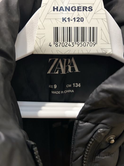 Продам куртки для девочки