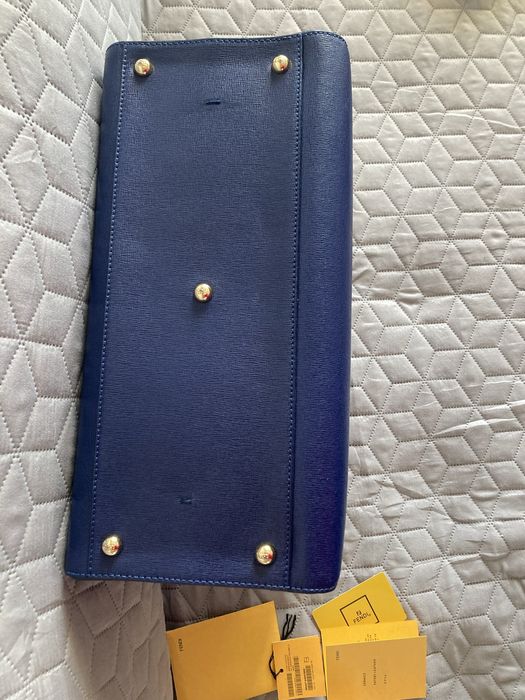 FENDI Regular 2Jours (medium)