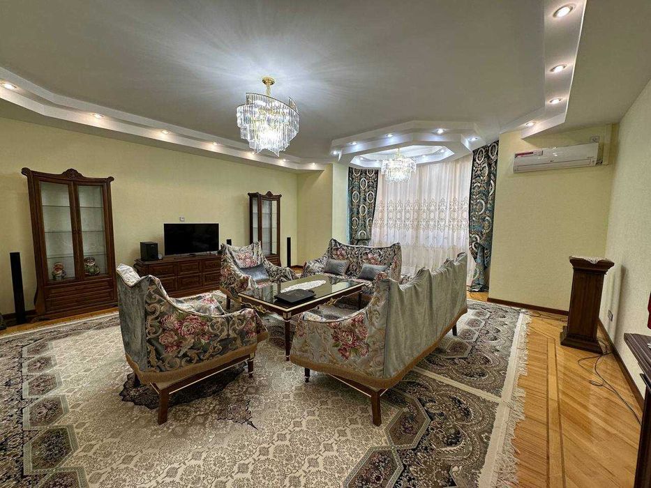 4-комнатная в GABUS, центр, ул. Шевченко, метро Ойбек`