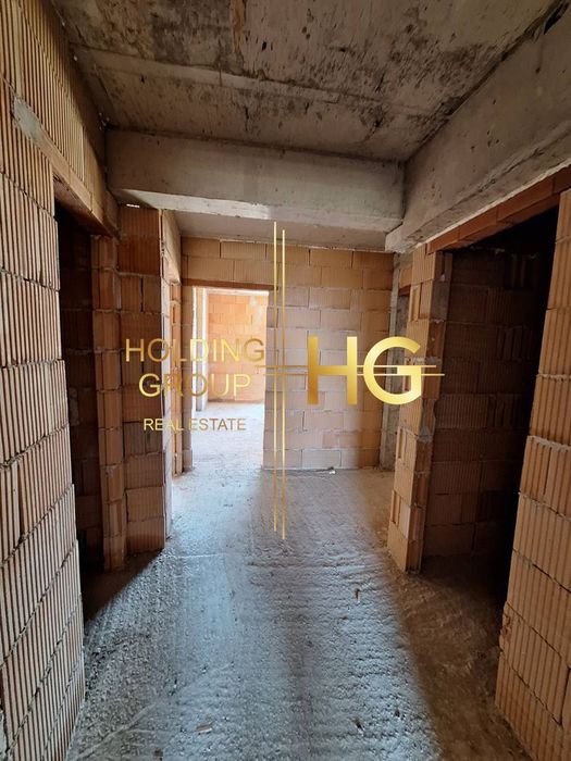 Продава се Тристаен апартамент в Варна, Център - 123 кв.м за 1708 €/кв.м - Снимка #1