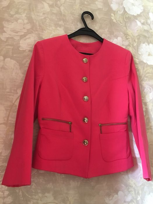 Продам женский пиджак