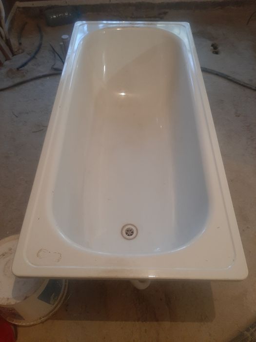 Продам железный ванну