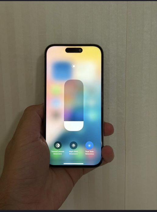 Продам Iphone 15 pro Titan 128gb