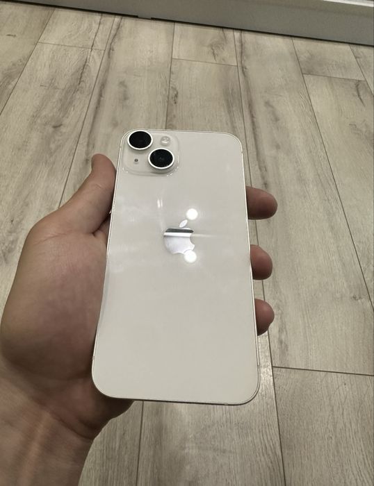 В продаже Айфон 14