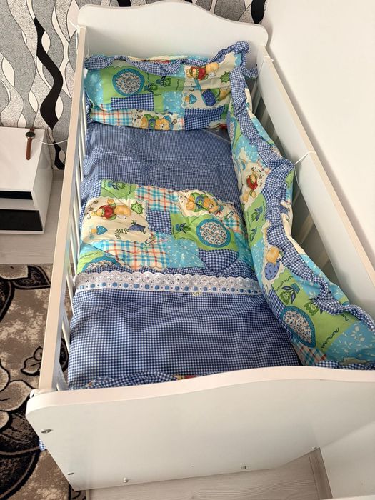 Детско легло, използвано