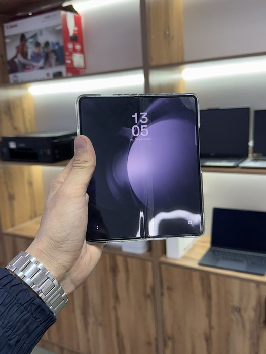 Samsung Galaxy Z Fold5
