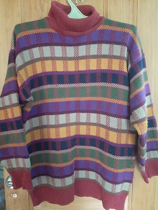 Кофты, жемпера, свитера