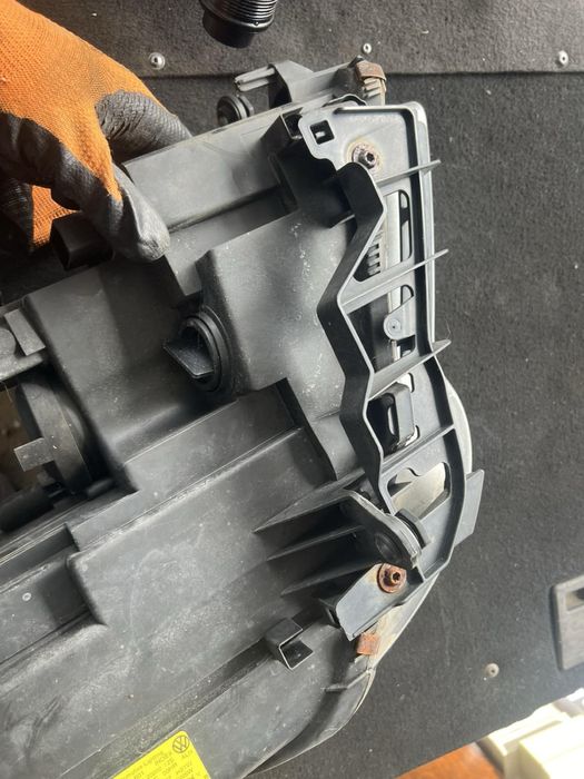 Оригинален Фар за VW TOURAN 2008-10год ляв Туран 1 фейслифт