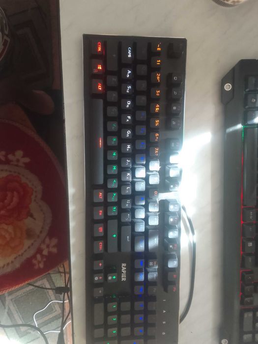 продам клавиатуру rapier