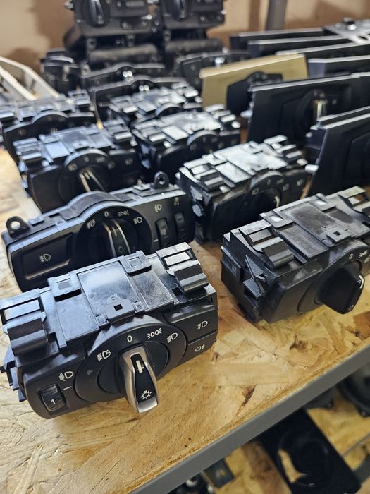 Ключ фарове светлини копче farove бутон фейс пре фейс