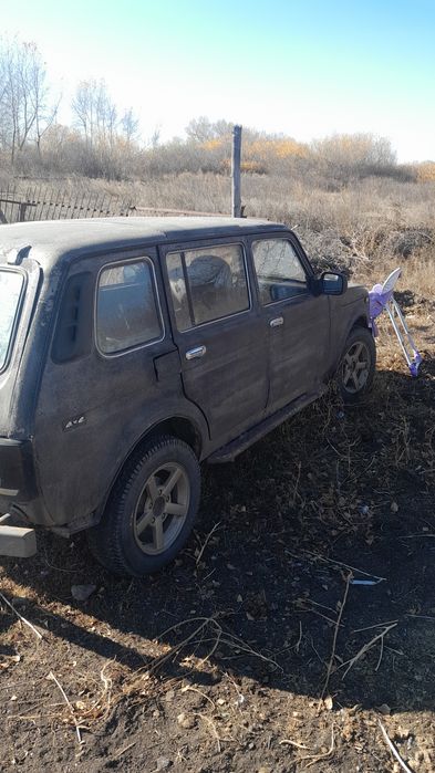 Нива внедарожник
