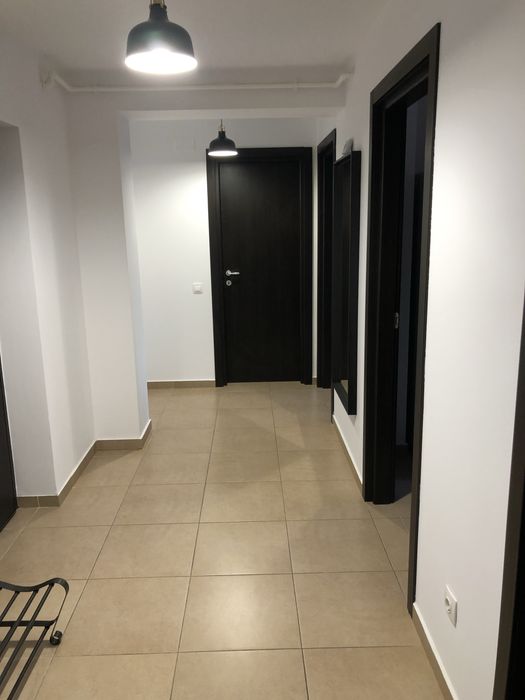 De închiriat apartament 2 camere, Urban Coresi Brașov, parcare + boxa