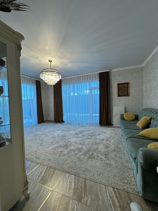 Продается дом 270кв метрво