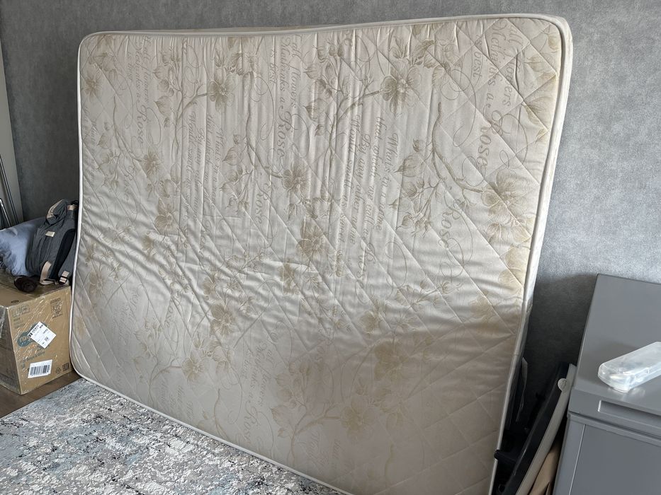 Матрас 160х200см