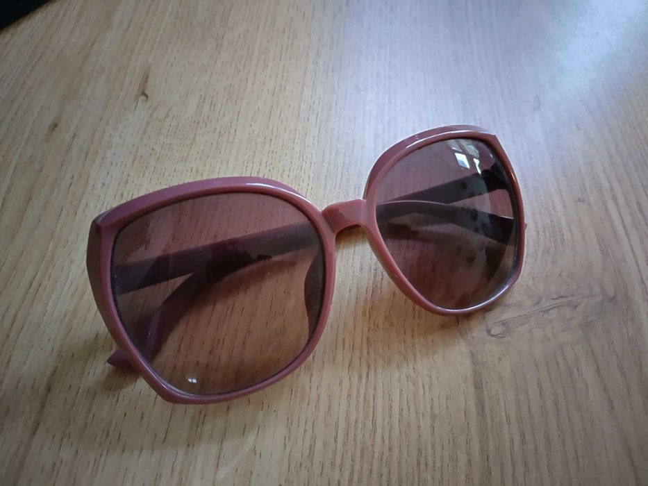 модни дамски слънчеви очила от Италия