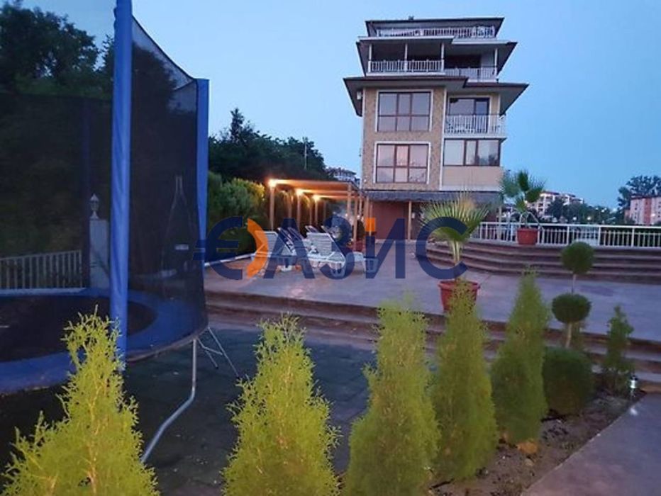 Продава се Тристаен апартамент в Бяла - 88 кв.м за 528 €/кв.м - Снимка #12