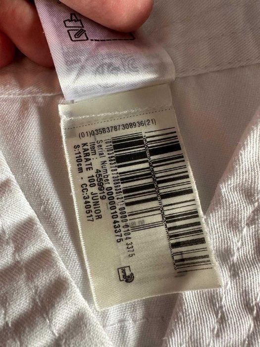 Echipament Karate - kimono & protectii pumn (size S)