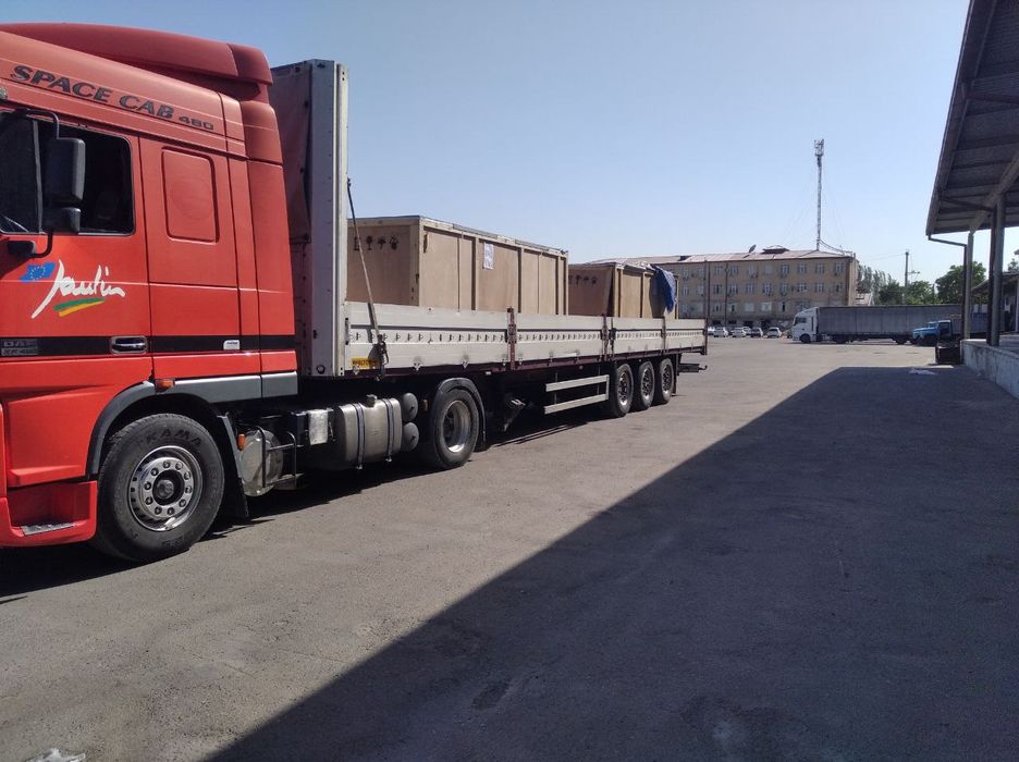 Грузоперевозки на Шаланда/Услуга Шаланда и Контейнеровоз и Фура ...