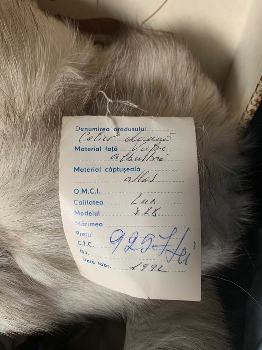 caciula si colier blana naturala vulpe