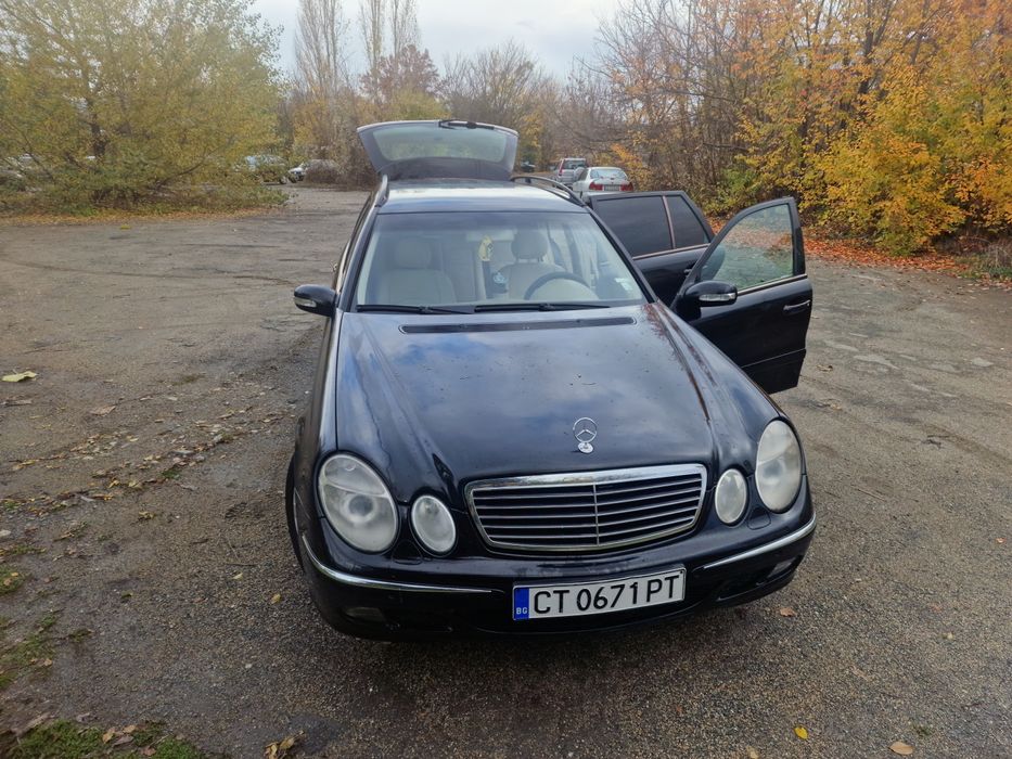 Mercedes E270 Мерцедес