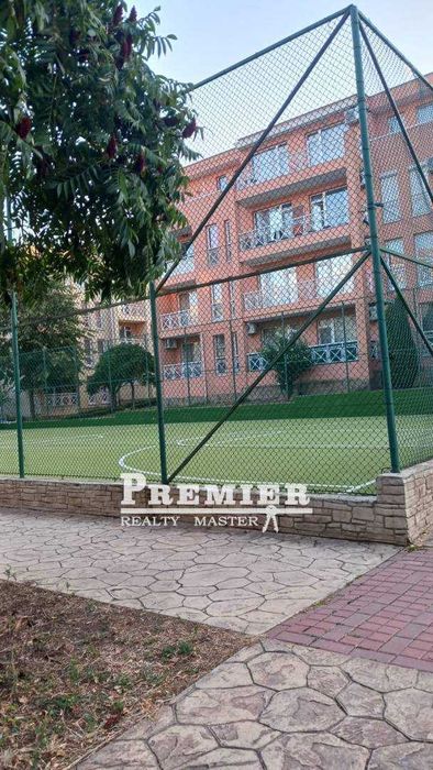 Продава се Двустаен апартамент в к.к. Слънчев бряг - 62 кв.м за 678 €/кв.м - Снимка #4