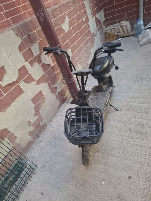 Skuter tuzatish kerak