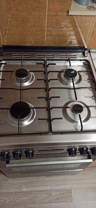 Aragaz Beko FSM62320TXD, 4 arzatoare, Mixt, 72 L