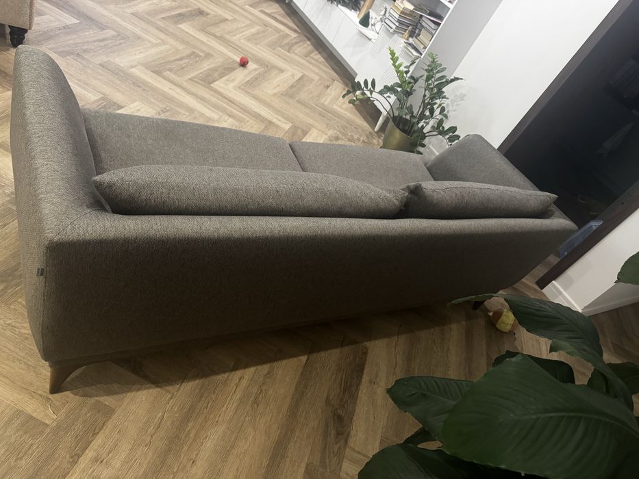 Диван для гостиной