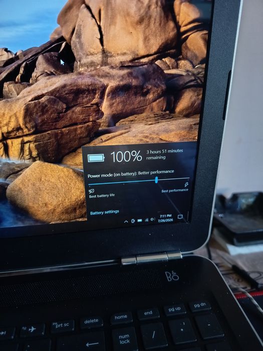 HP Pavilion 15" i7 2,7 Ghz 1,2 Tb Nvidia GeForce  940mx 4Gb
