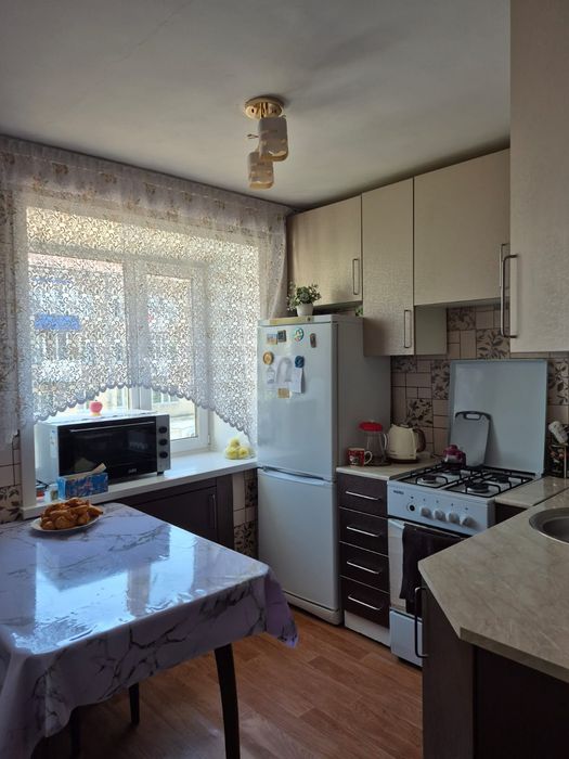 Продам трёх комнатную квартиру