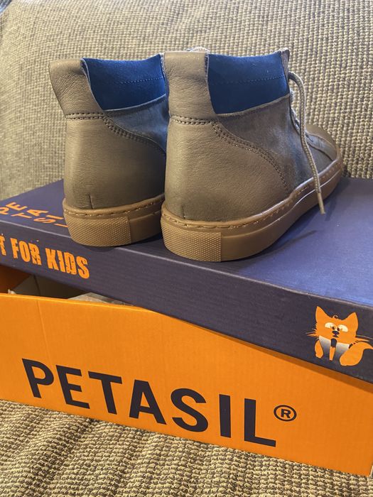 Детски обувки PETASIL - 35 номер