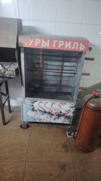 Продоётся гриль жарка в хорошо состояние