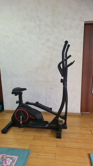 Продам Эллиптический тренажер