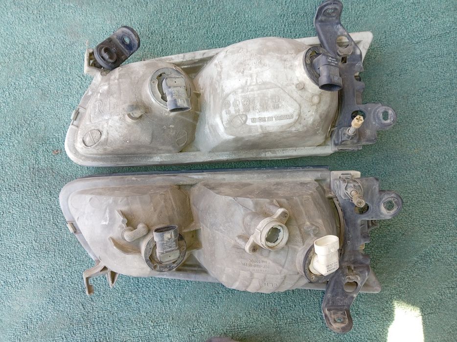 Продам б/у Зеркала, фары.