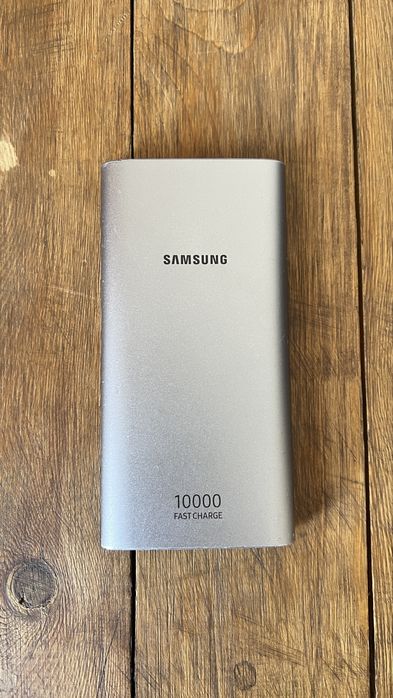 Повербанк самсунг 10000