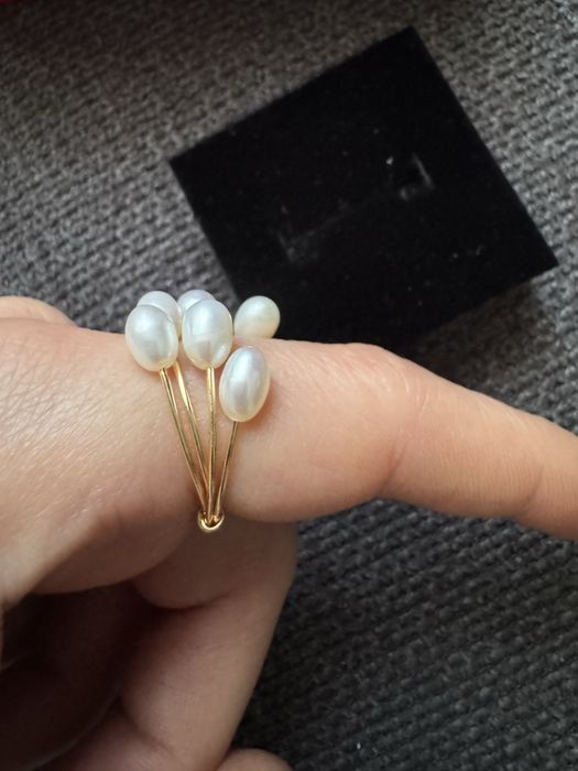 Нов пръстен с естествени перли 60€