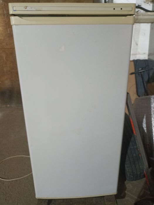Продается холодильник