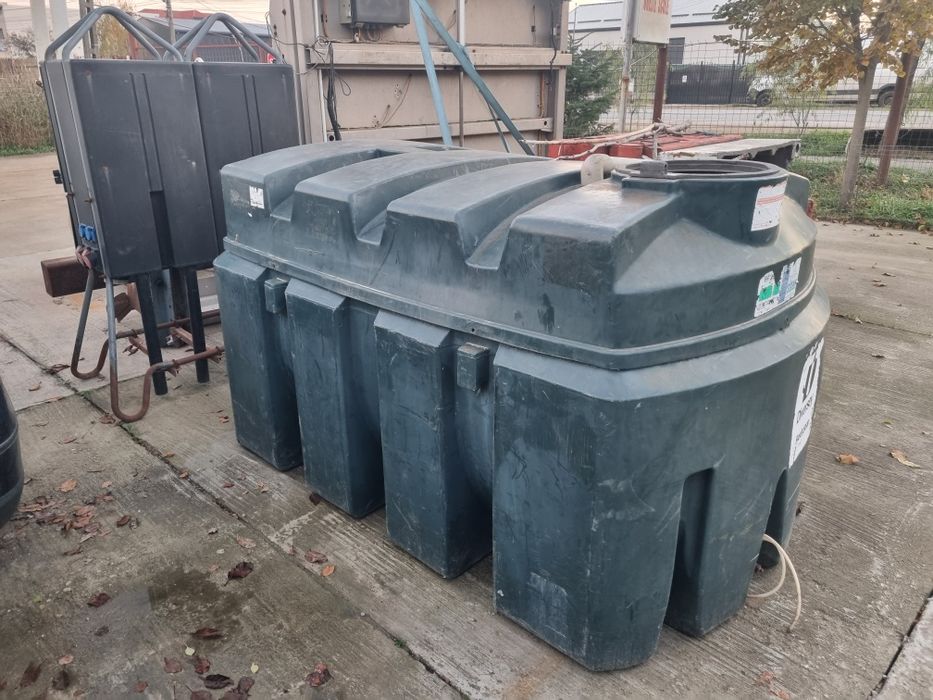 Rezervor combustibil 2500 ltr dublu