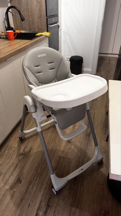 Scaun de masa pentru copii 2 in 1 peg perego